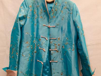 Lote de ropa de moda aprox. 150 piezas, talla M/L/XL/XXL, bisutería divertida, zapatos, bolsos,