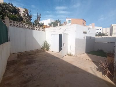 Furnished ground-floor apartment with terrace and AC; fireplace in Colonia St Jordi .-.. AP 160