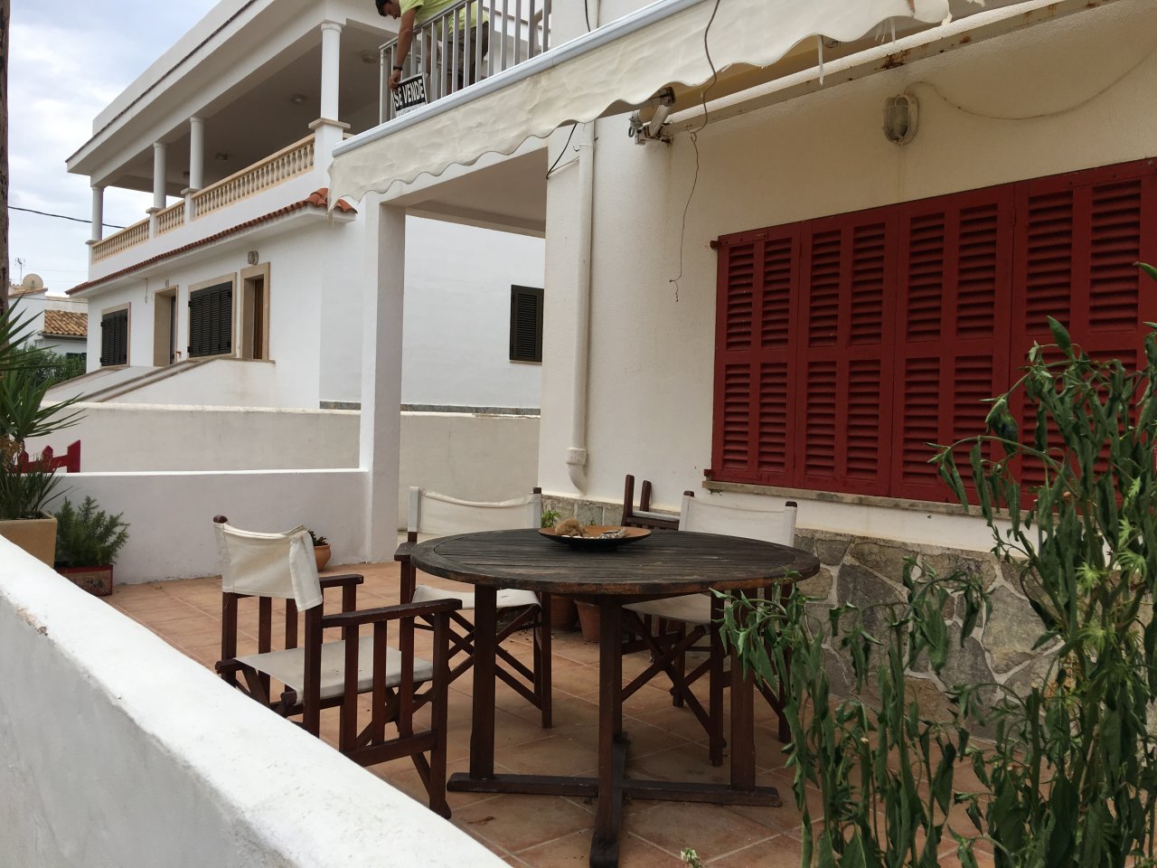 Furnished ground-floor apartment with terrace and AC; fireplace in Colonia St Jordi .-.. AP 160