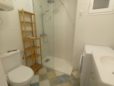 Furnished ground-floor apartment with terrace and AC; fireplace in Colonia St Jordi .-.. AP 160