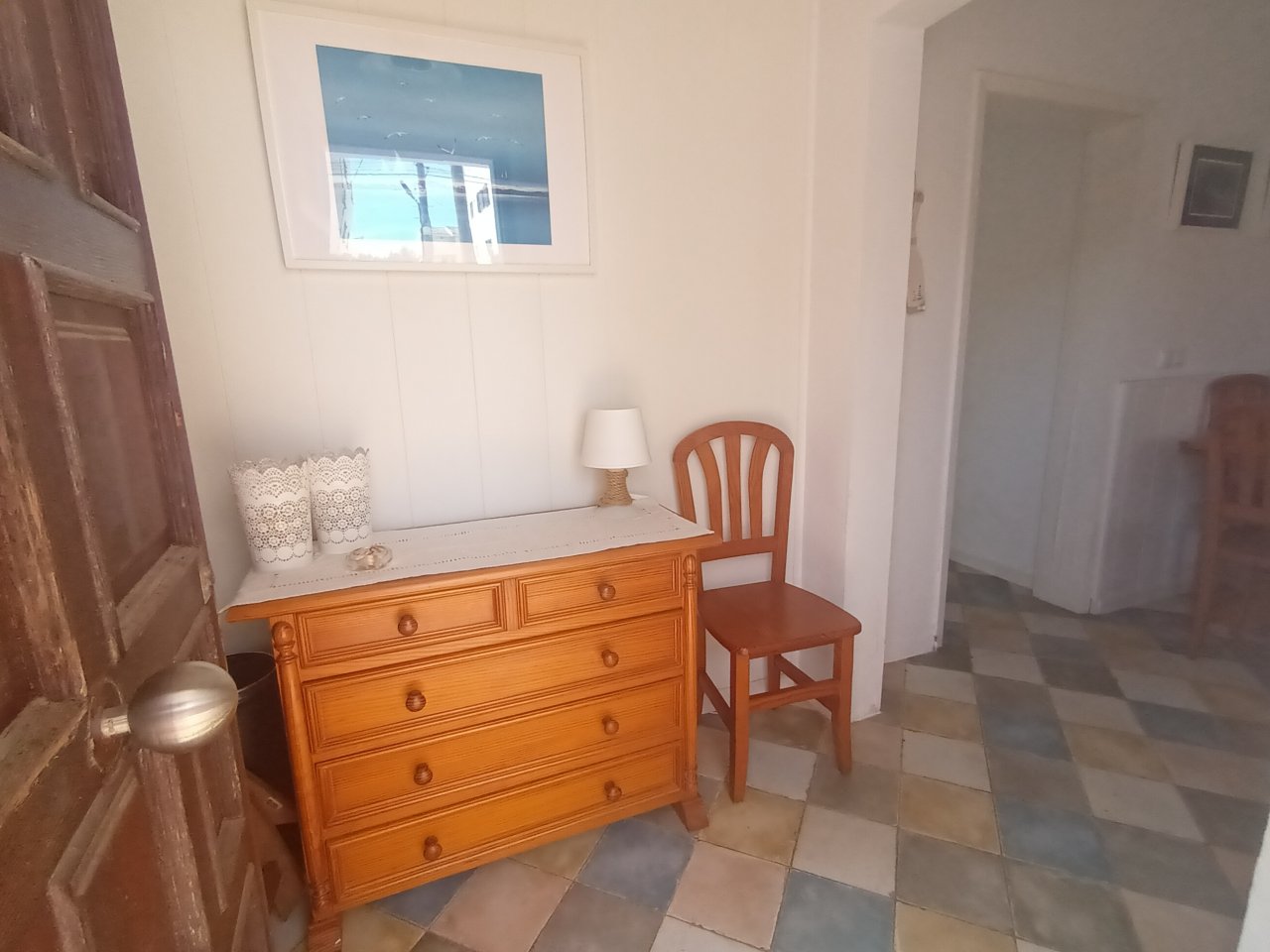 Furnished ground-floor apartment with terrace and AC; fireplace in Colonia St Jordi .-.. AP 160