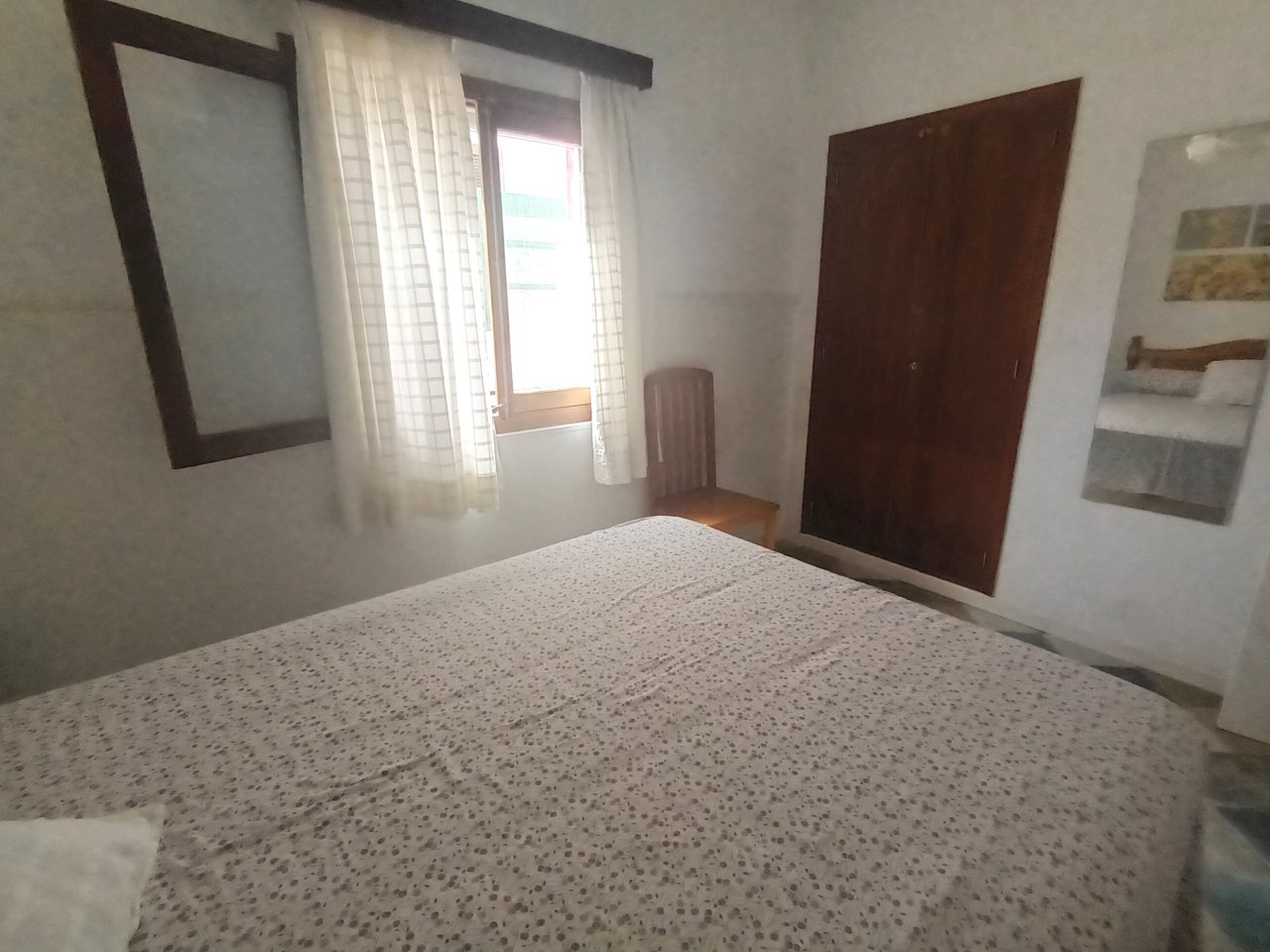 Furnished ground-floor apartment with terrace and AC; fireplace in Colonia St Jordi .-.. AP 160