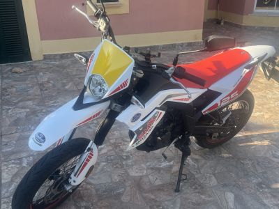 Mondial SMX 125
