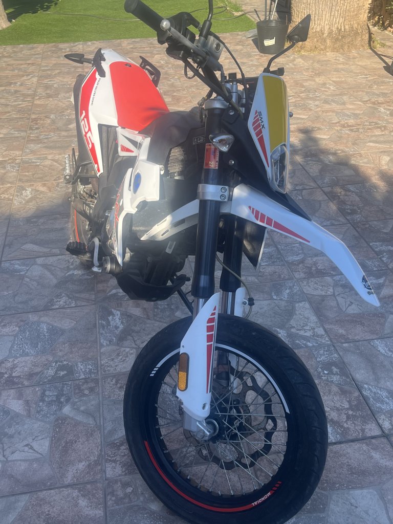 Mondial SMX 125