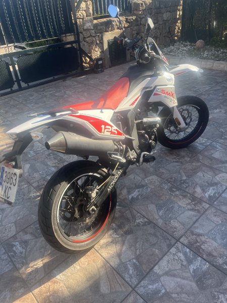 Mondial SMX 125