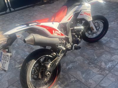 Mondial SMX 125