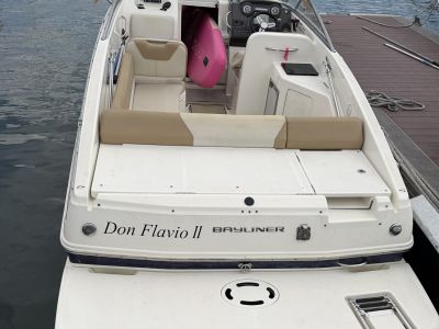 Motorboot Bayliner 742