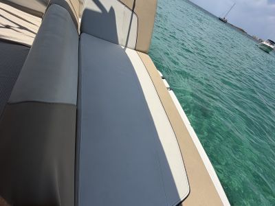 Motorboot Bayliner 742