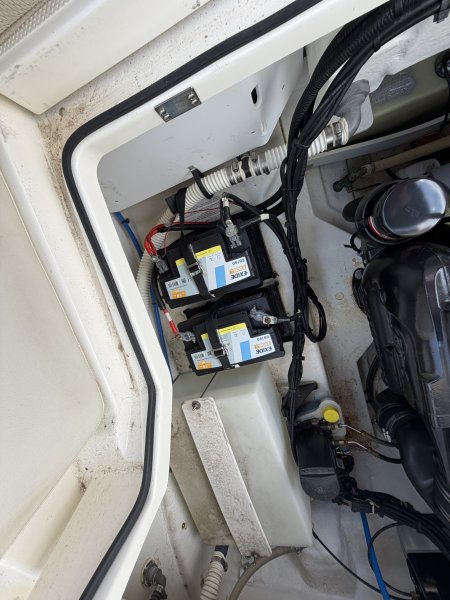 Motorboot Bayliner 742