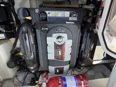 Motorboot Bayliner 742