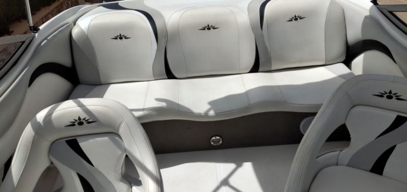 Motorboat Mariah SX22