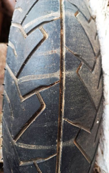 Neumático de moto 120 / 60 ZR17 55 W Neumático de moto BRIDGESTONE BATTLAX BT 57