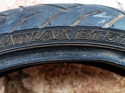 Neumático de moto 120 / 60 ZR17 55 W Neumático de moto BRIDGESTONE BATTLAX BT 57