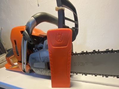 Chainsaw, HUSQVARNA 562XP 5HP