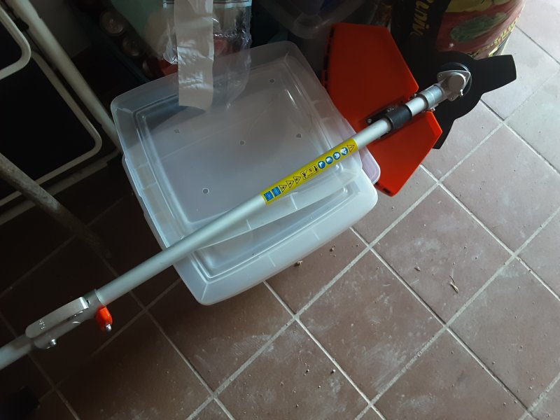 Desbrozadora totalmente nueva