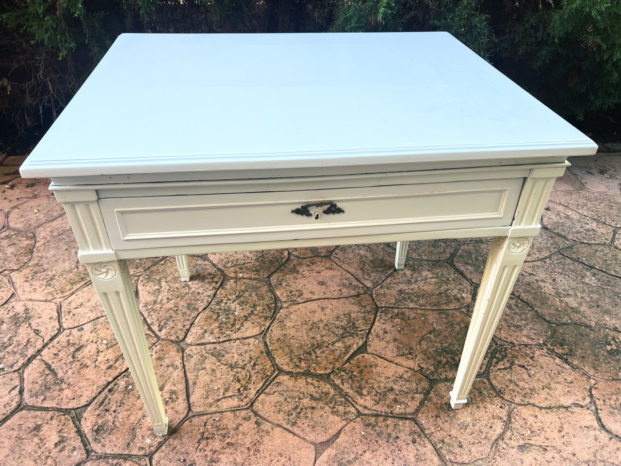 Mesa de dibujo multifuncional de estilo Luis XVI