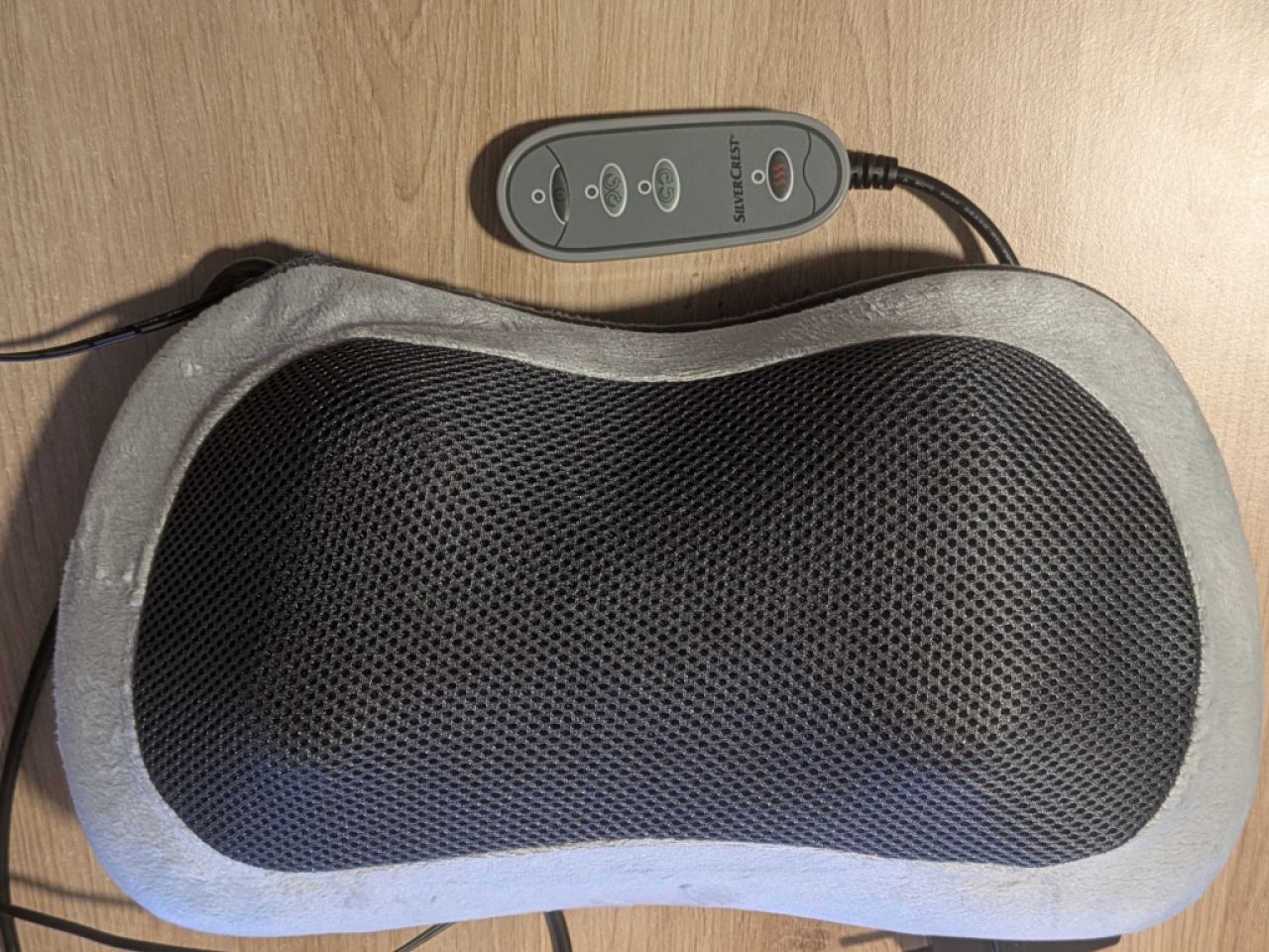 Nackenmassagegerät neuwertig