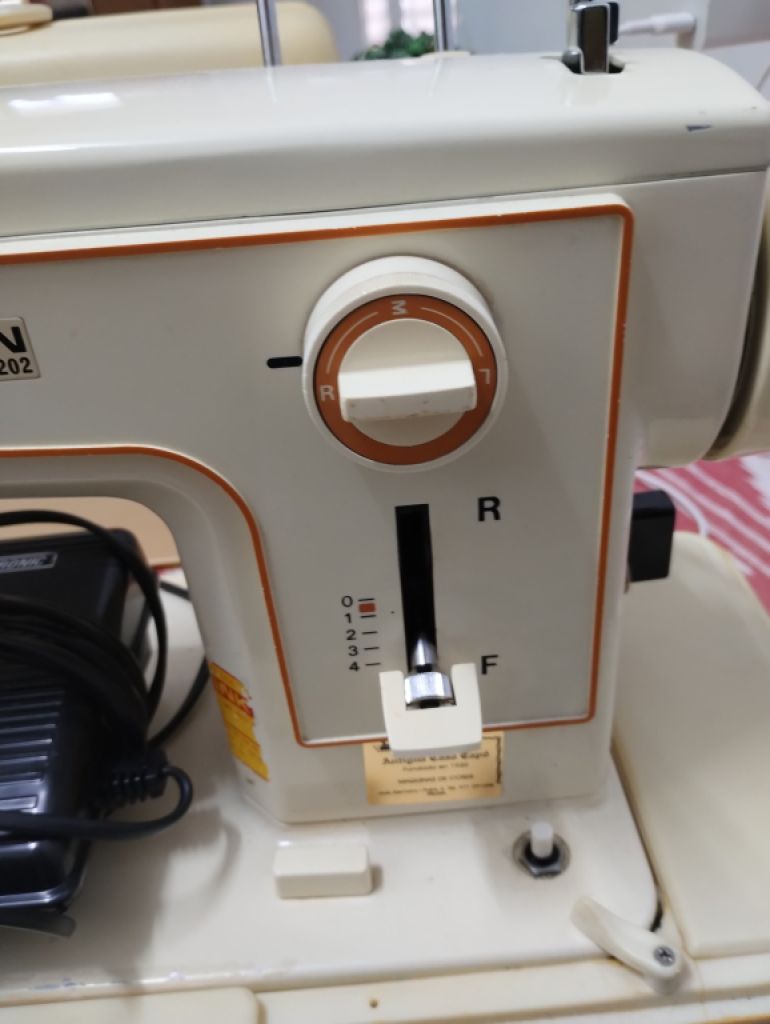 Maquina de coser