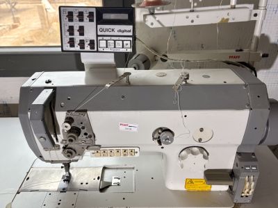 Nähmaschine Pfaff 901-1425 -121/012 - Dreifachtransport