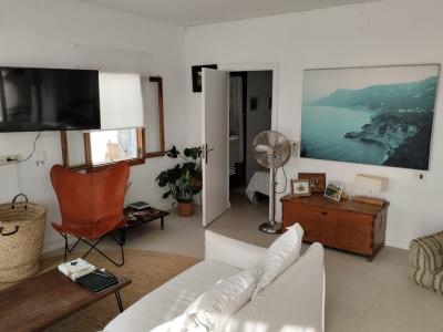 Nebensaison: Chalet mit Meerblick in Port de Canonge - Banyabulfar--- CH 16 WT