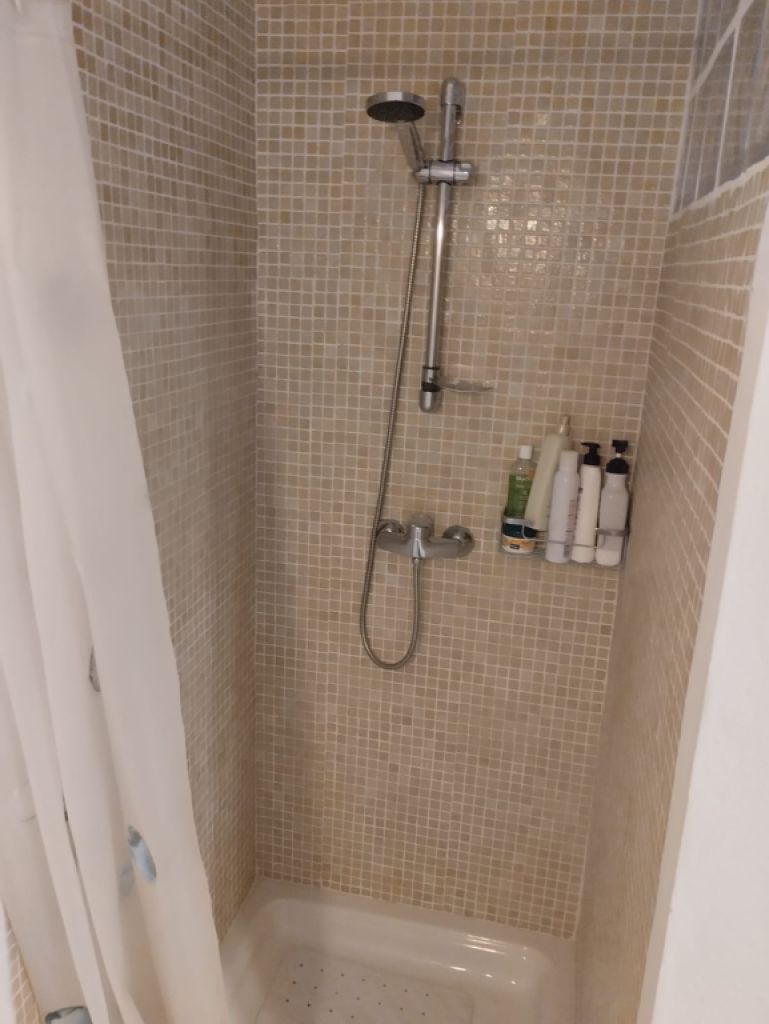 Nebensaison: Chalet mit Meerblick in Port de Canonge - Banyabulfar--- CH 16 WT