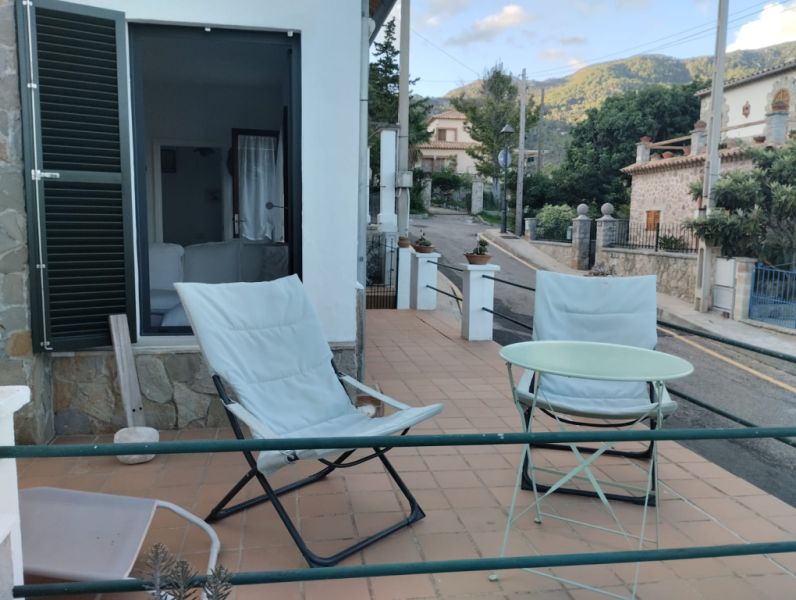 Low season: Chalet with sea view and quiet location in Port de Canonge - Banyabulfar--- CH 16 WT