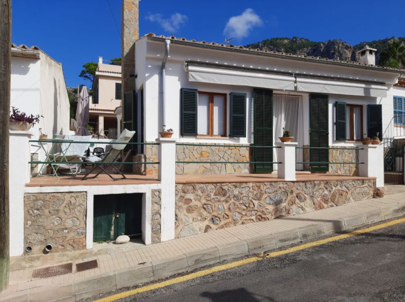 Low season: Chalet with sea view and quiet location in Port de Canonge - Banyabulfar--- CH 16 WT