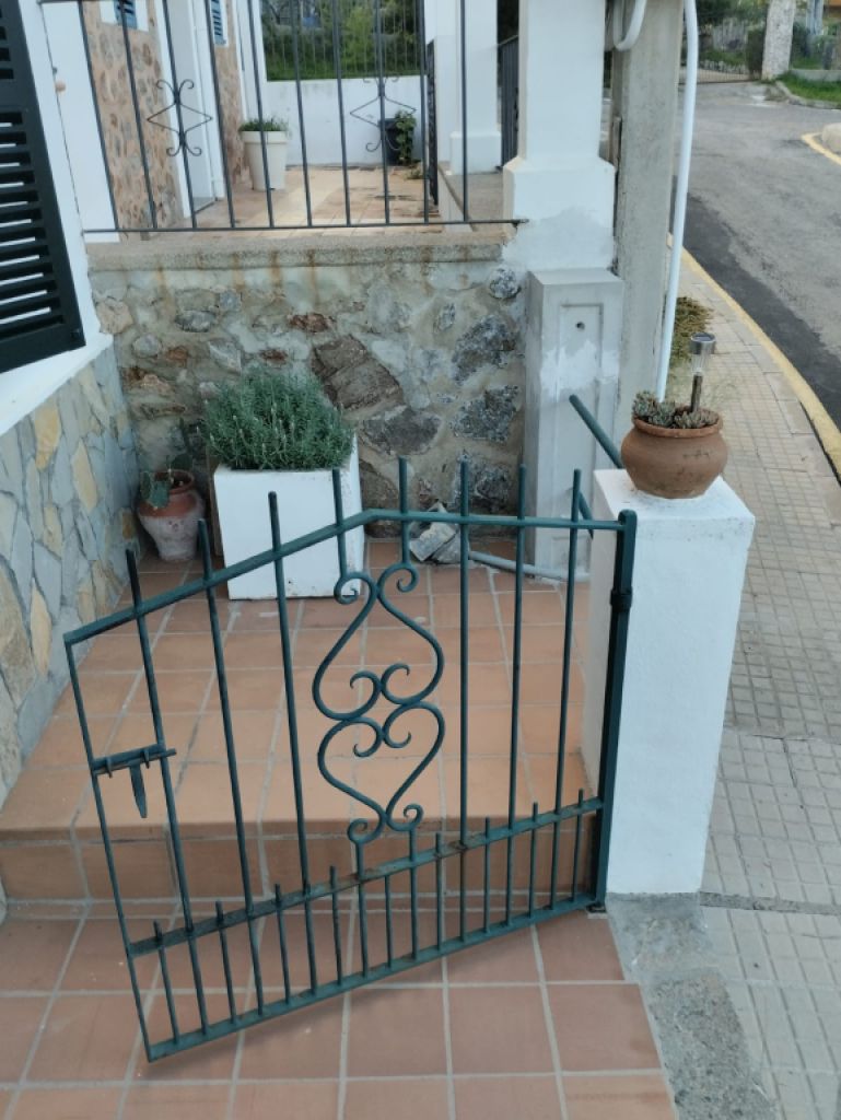 Low season: Chalet with sea view and quiet location in Port de Canonge - Banyabulfar--- CH 16 WT