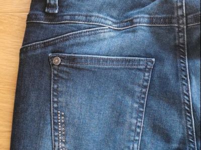 NEU! Edle Jeans von PIERRE CARDIN, Gr.27/32, Blau NEU!