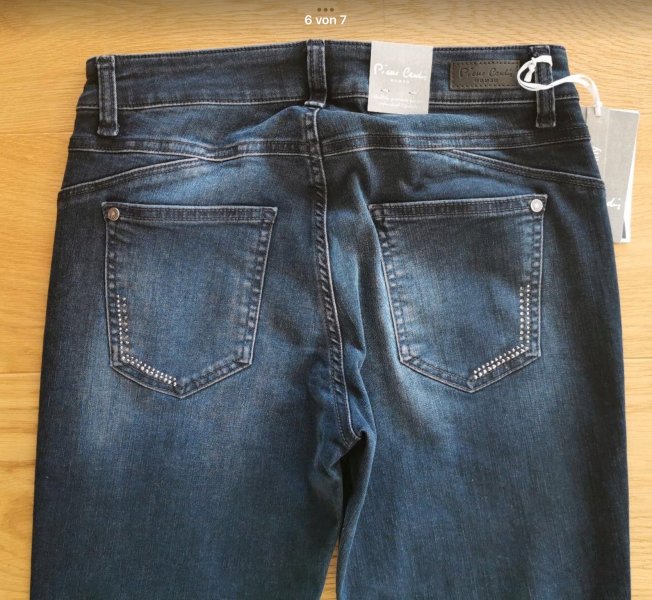 NEU! Edle Jeans von PIERRE CARDIN, Gr.27/32, Blau NEU!