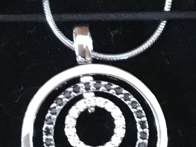 ¡NUEVO! Elegante cadena de plata de ley 925, colgante con strass ¡NUEVO!
