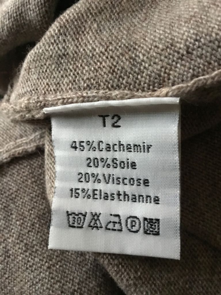 NEU! Edle Strickjacke von“ASSUILI“Italy, Gr.M, Cashmere Seide NEU!