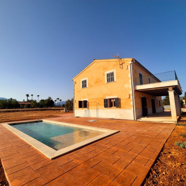 Newly built rustic finca with views of the Serra de Tramuntana – Inca