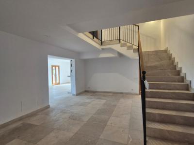 Newly built rustic finca with views of the Serra de Tramuntana – Inca