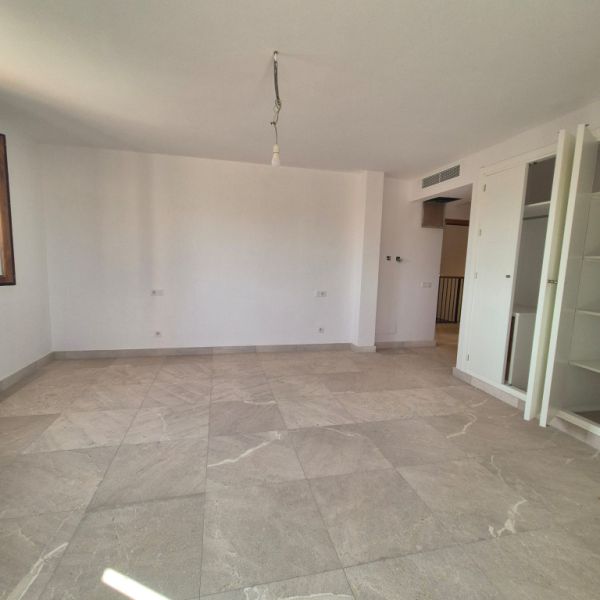 Newly built rustic finca with views of the Serra de Tramuntana – Inca