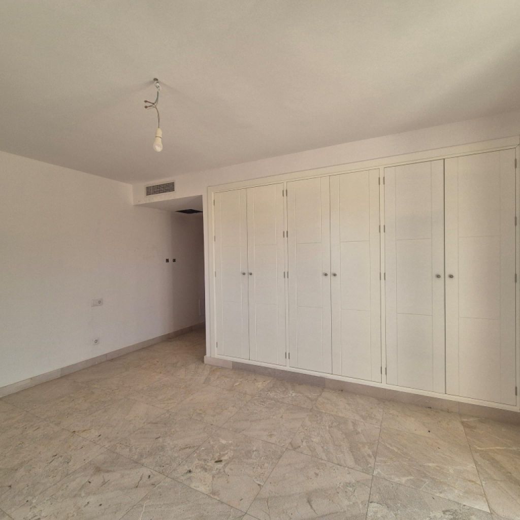 Newly built rustic finca with views of the Serra de Tramuntana – Inca