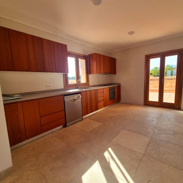 Newly built rustic finca with views of the Serra de Tramuntana – Inca