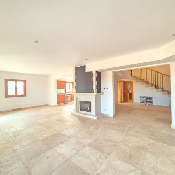 Newly built rustic finca with views of the Serra de Tramuntana – Inca