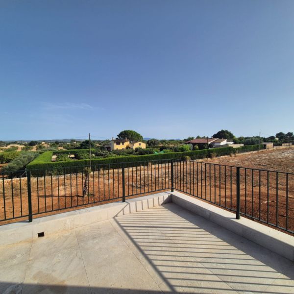 Newly built rustic finca with views of the Serra de Tramuntana – Inca