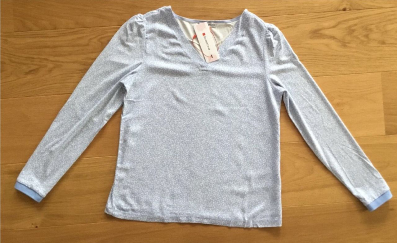 NEW! Long-sleeve shirt by STREET ONE, size 34/36, light blue white NEW!