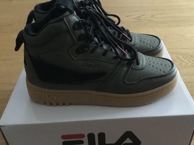 NEU! Original FILA Sneaker High Leder, Gr.39, Khaki NEU!