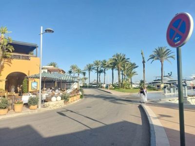 Apartamento recién reformado en el puerto de Portals