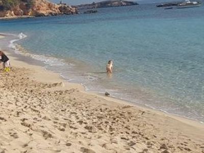 Apartamento recién reformado en el puerto de Portals
