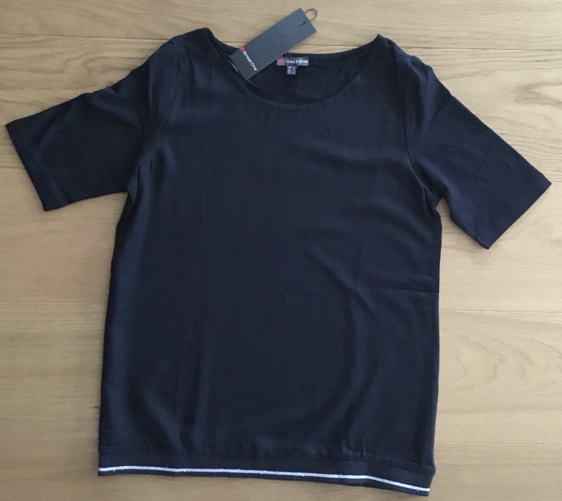 NEU! Schönes Shirt von STREET ONE, Gr.34/36, Schwarz/ Silber NEU!