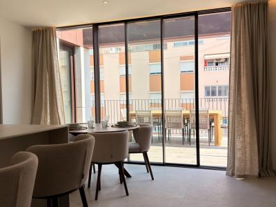 Neubau-Dachgeschosswohnung in Santa Catalina