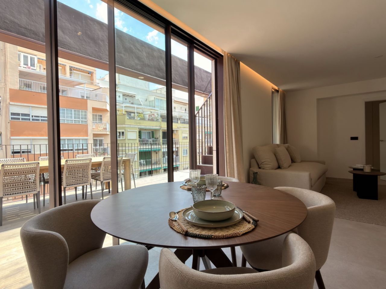 Neubau-Dachgeschosswohnung in Santa Catalina