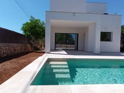 Chalet de nueva construcción con todas las comodidades y piscina en Cala Santanyí -- CH 21