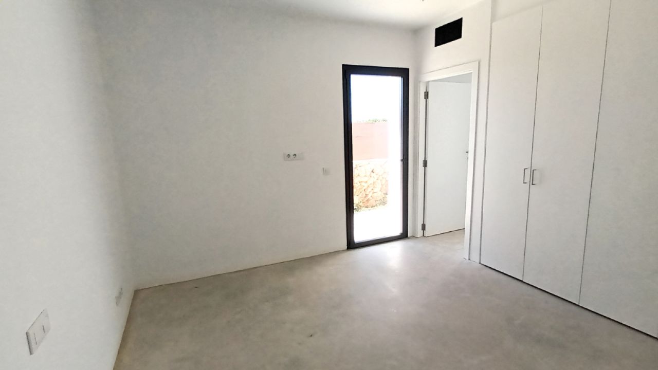 Chalet de nueva construcción con todas las comodidades y piscina en Cala Santanyí -- CH 21