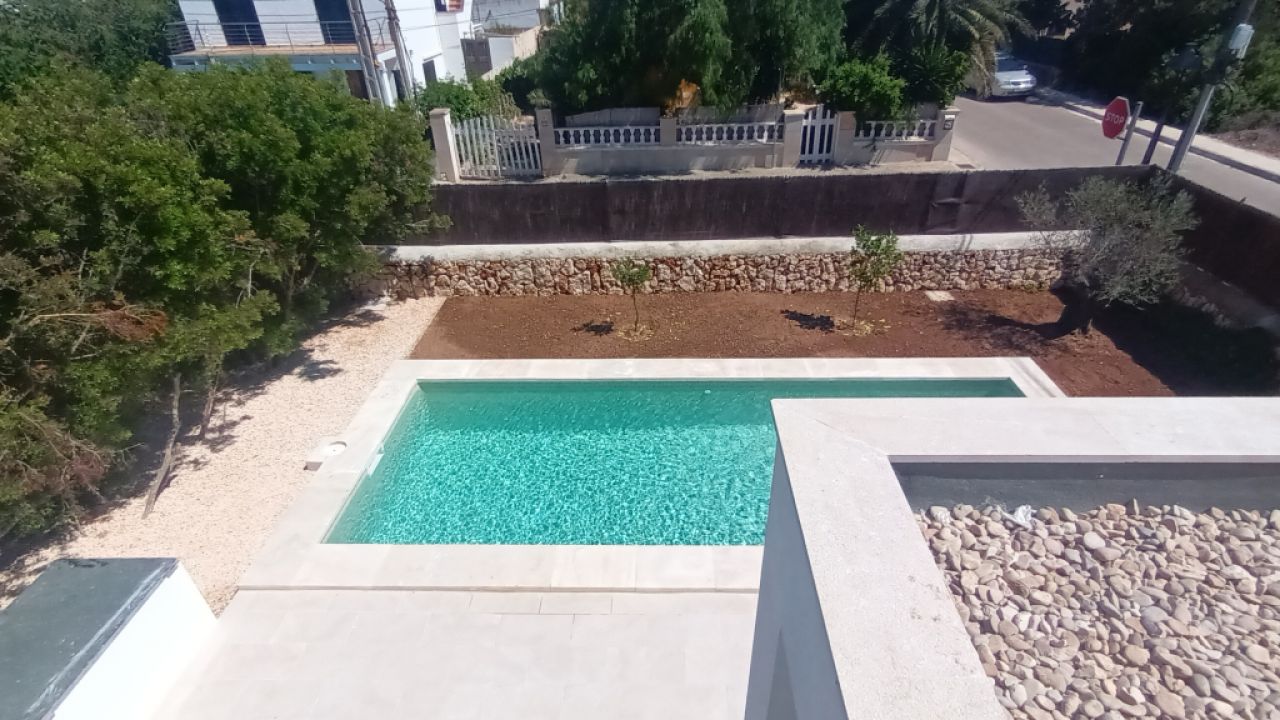 Chalet de nueva construcción con todas las comodidades y piscina en Cala Santanyí -- CH 21