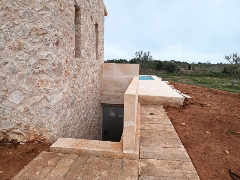 Neubaufinca auf 2 Etagen mit allen Extras zwischen LLombards und Leuchtturm S Salines -- F 13 VK